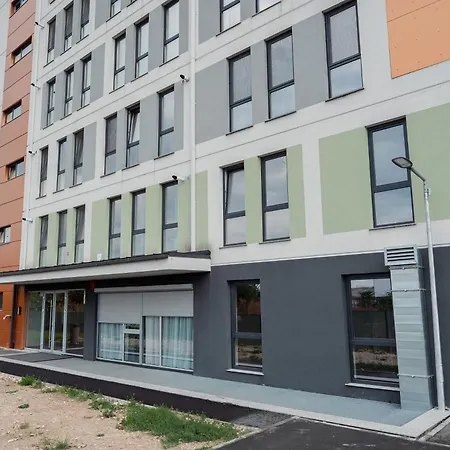 Apartamento Sky Rest Airport With Private Parking *